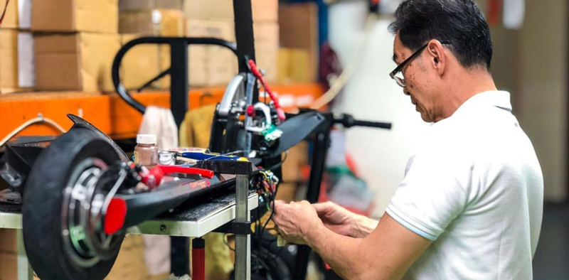 Electric scooter troubleshooting guide with safe checks before repair