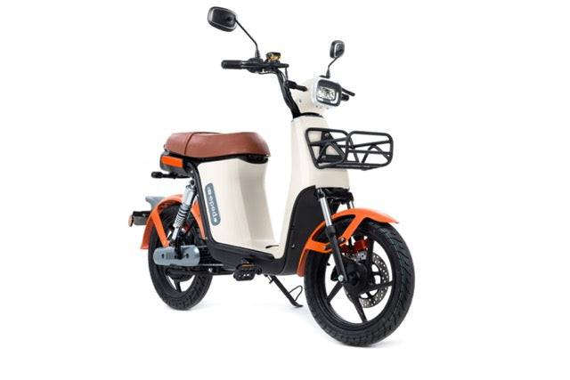 EPED Swift Cream / Orange electric bike, front view