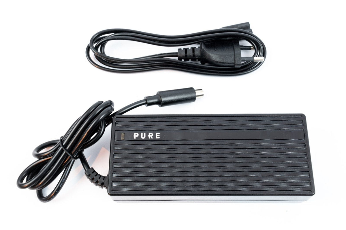 Pure Electric Charger 2A 42V for 36V Battery - EU Plug – view 2