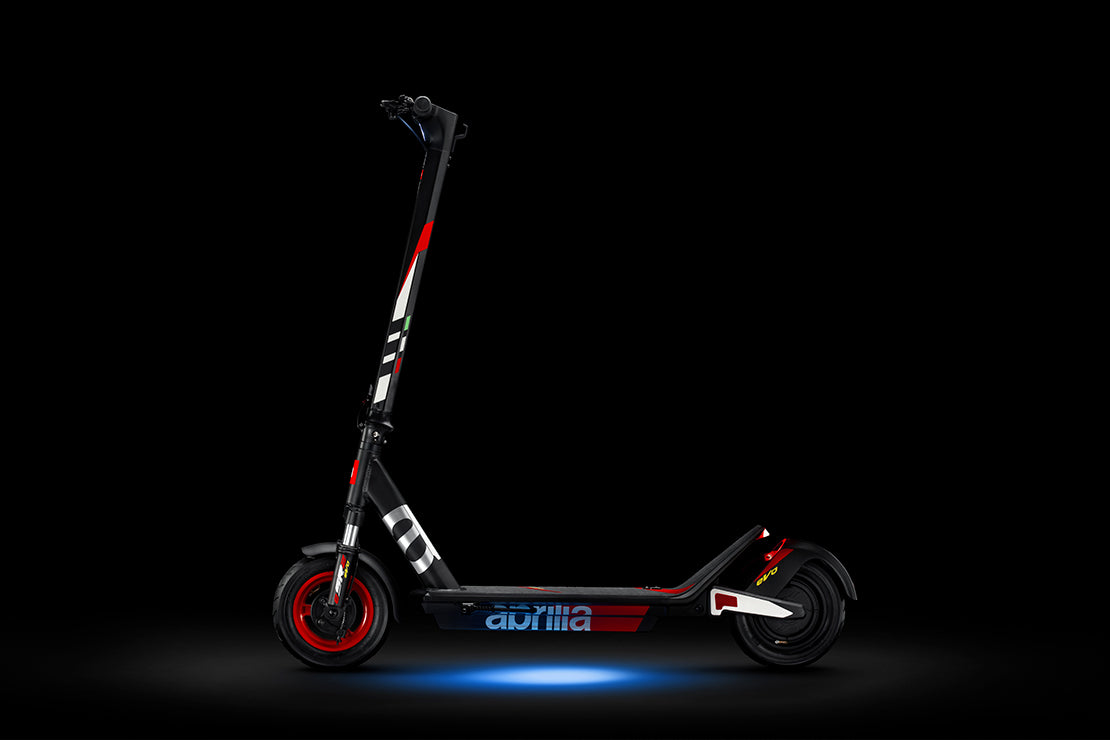 APRILIA ESR2 EVO Electric Scooter-Electric Scooters London