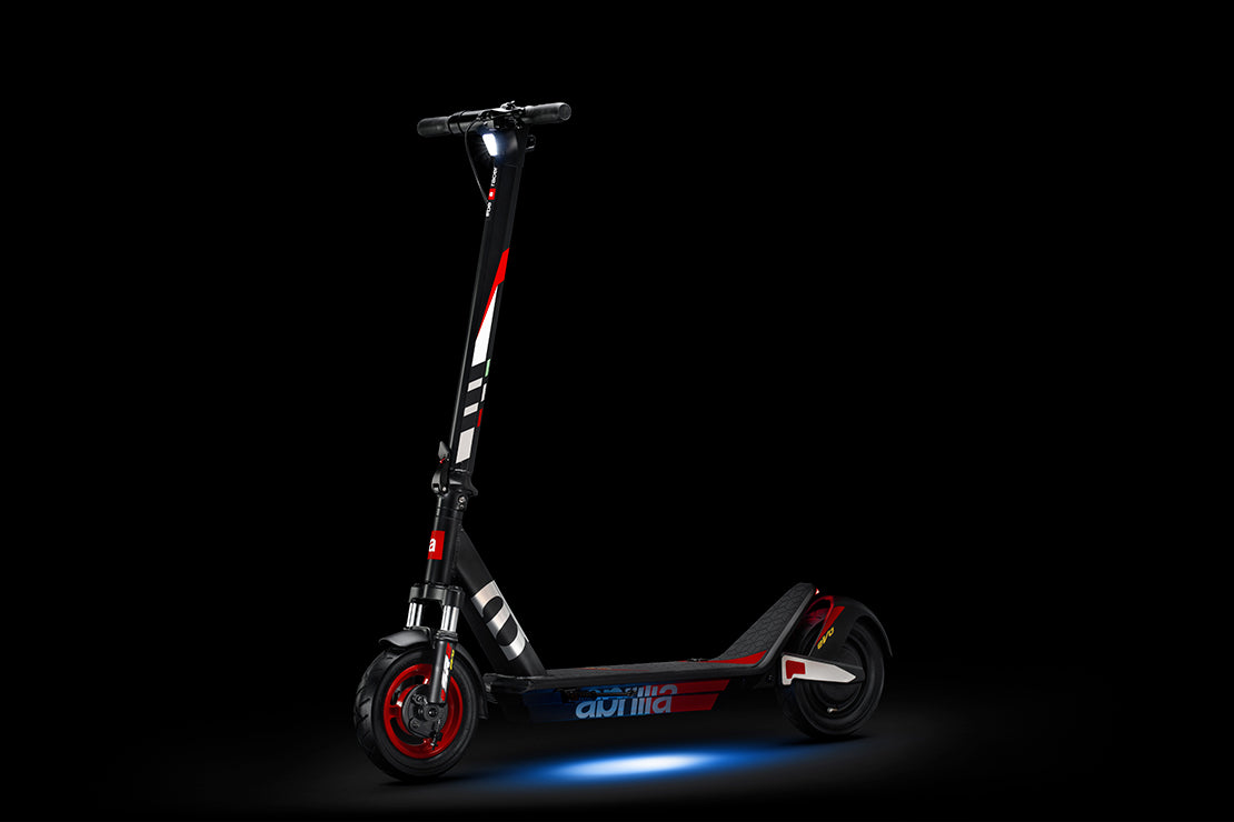 APRILIA ESR2 EVO Electric Scooter-Electric Scooters London